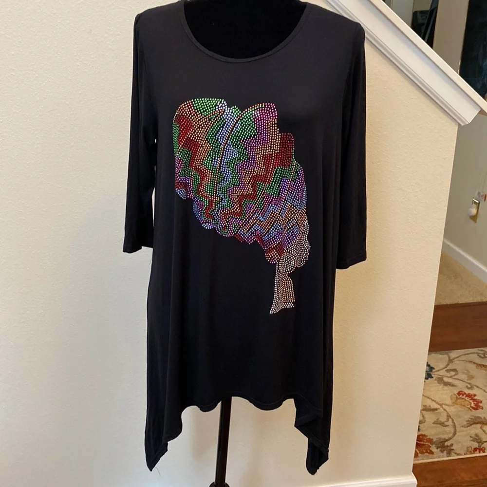 OUR Collection Tunic - Picture 2 of 7